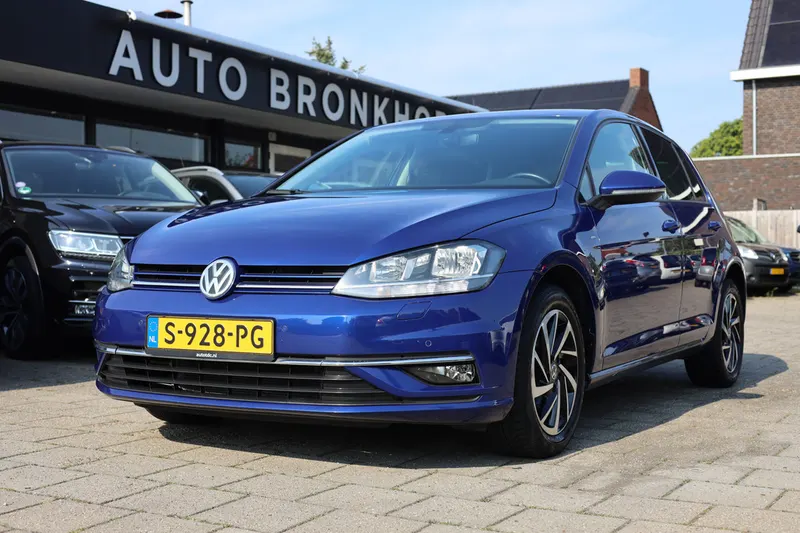 Volkswagen Golf (2018)