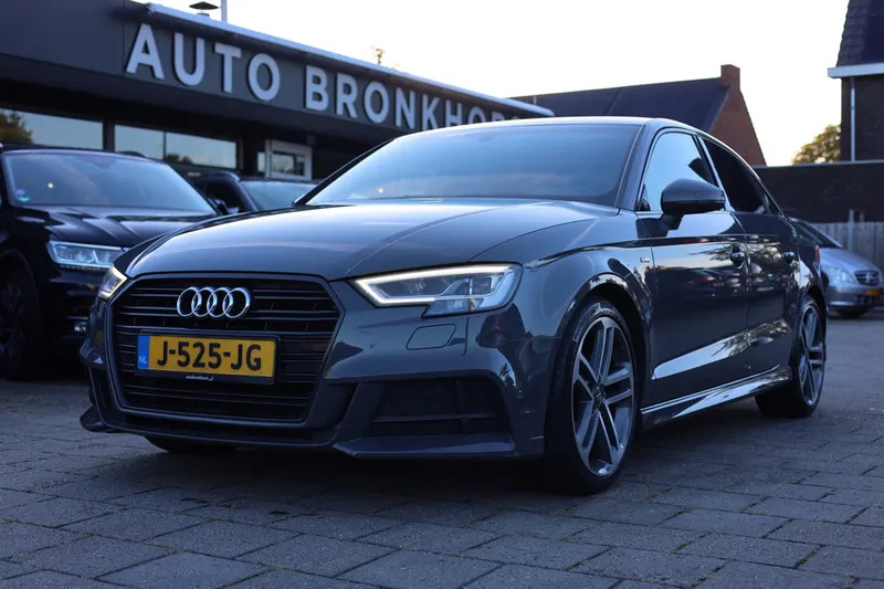 Audi A3 (2017)