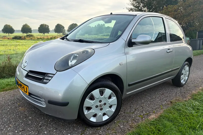 Nissan Micra (2004)
