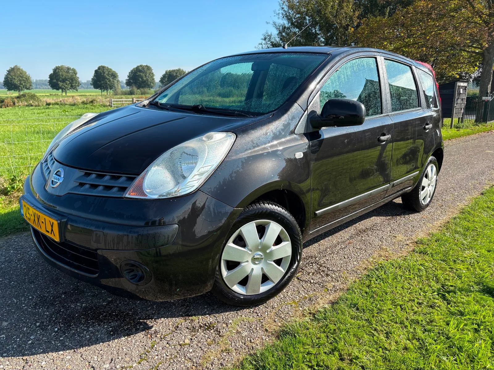 Nissan Note (2007) — foto 1