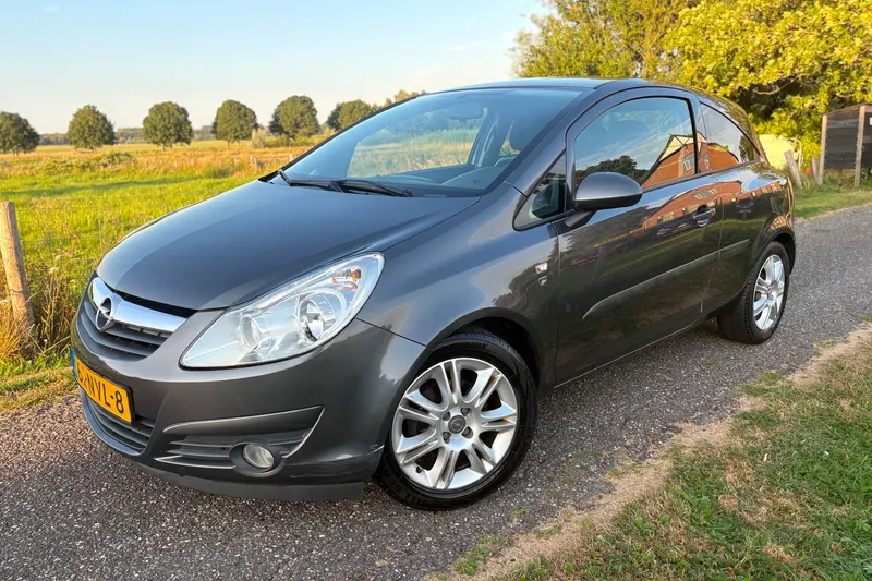 Opel Corsa (2010)