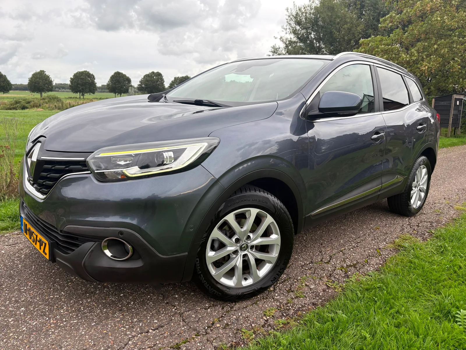 Renault Kadjar (2017) — foto 1