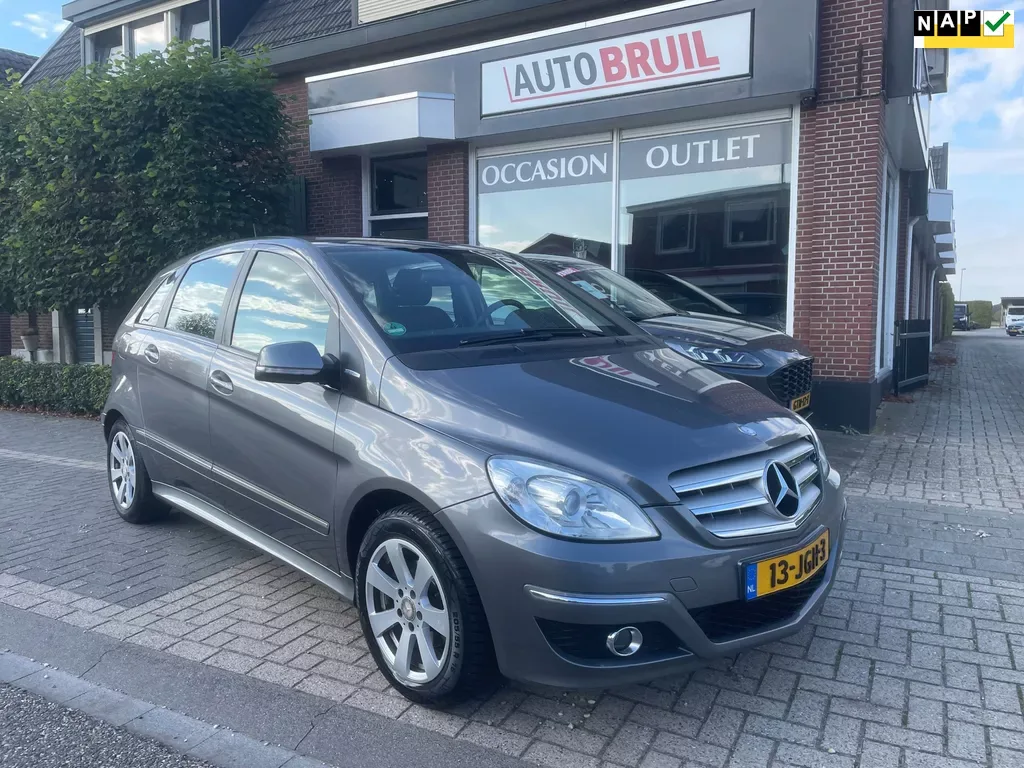 Mercedes-Benz B-Klasse (2009) — foto 1