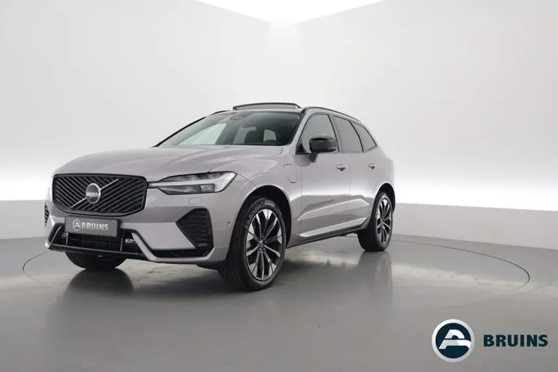 Volvo XC60 (2025)