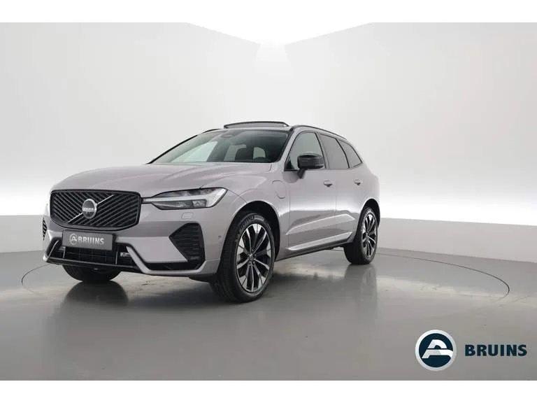 Volvo XC60 (2025) — foto 1