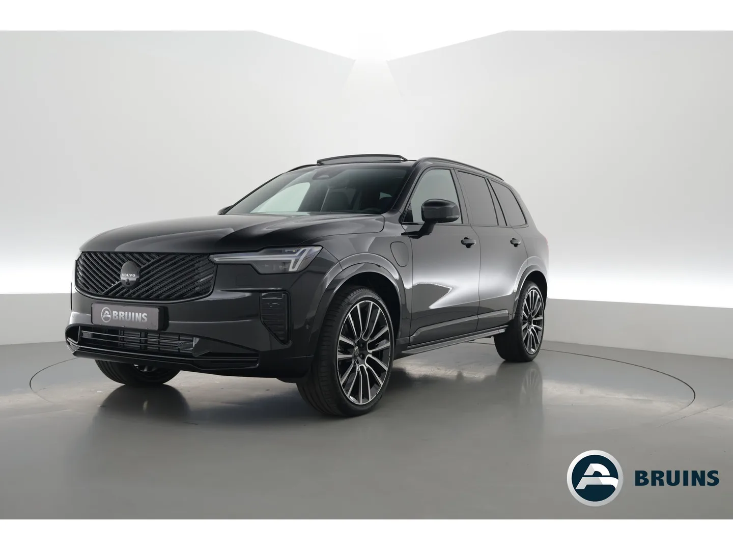 Volvo XC90 (2025) — foto 1