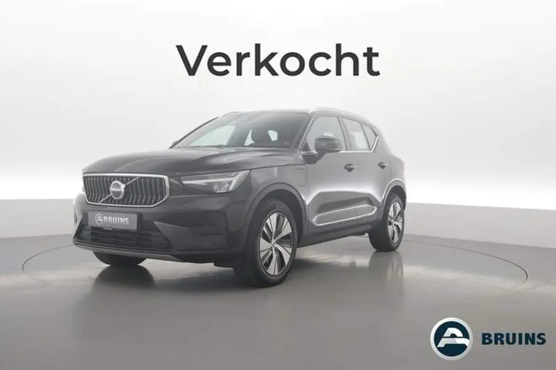 Volvo XC40 (2022)