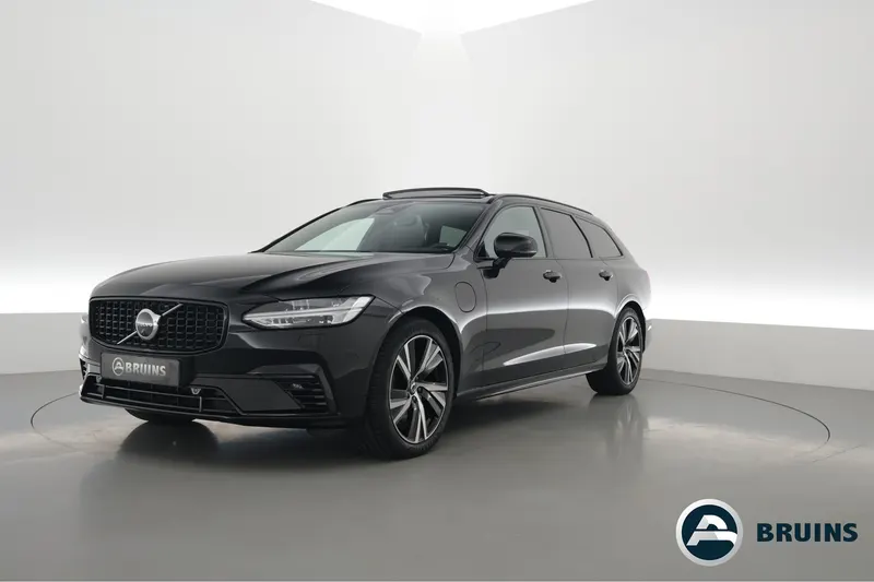 Volvo V90 (2022)