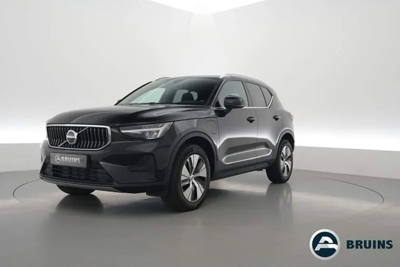 Volvo XC40 (2022)