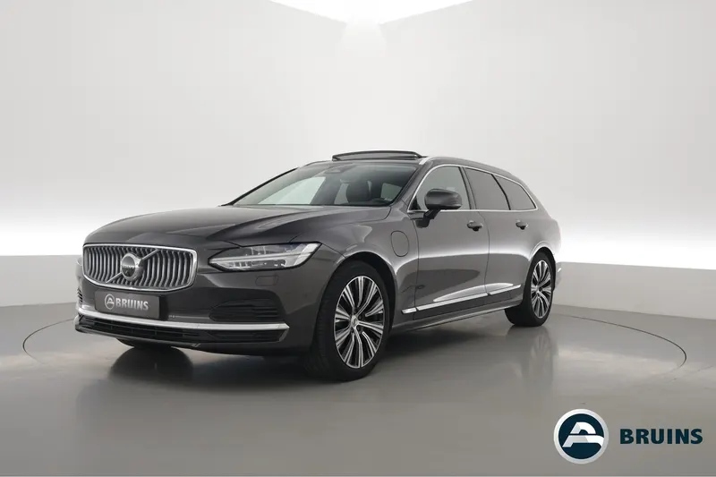 Volvo V90 (2022)