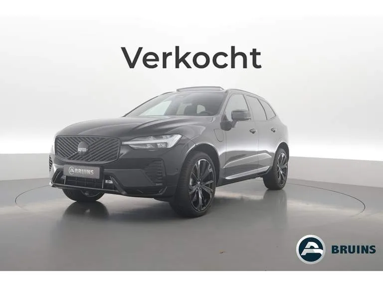 Volvo XC60 (2025) — foto 1