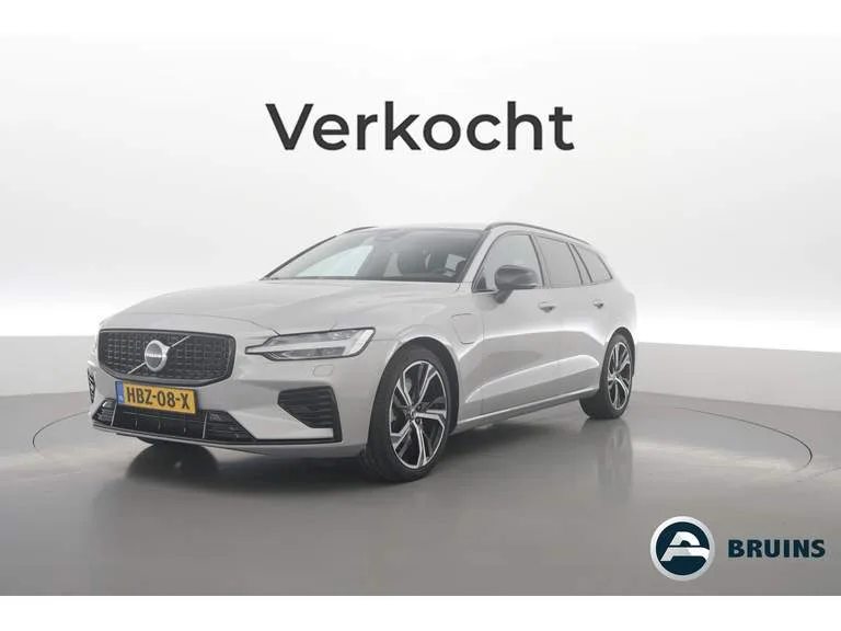 Volvo V60 (2024) — foto 1