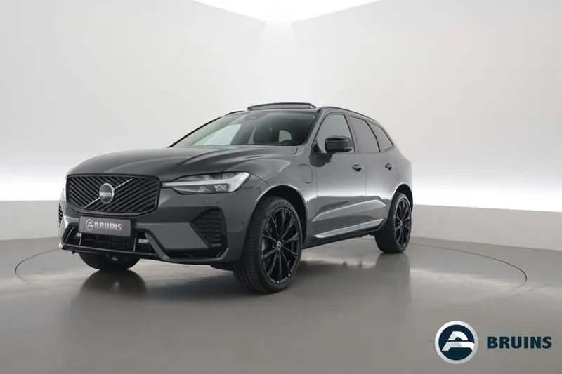 Volvo XC60 (2025)