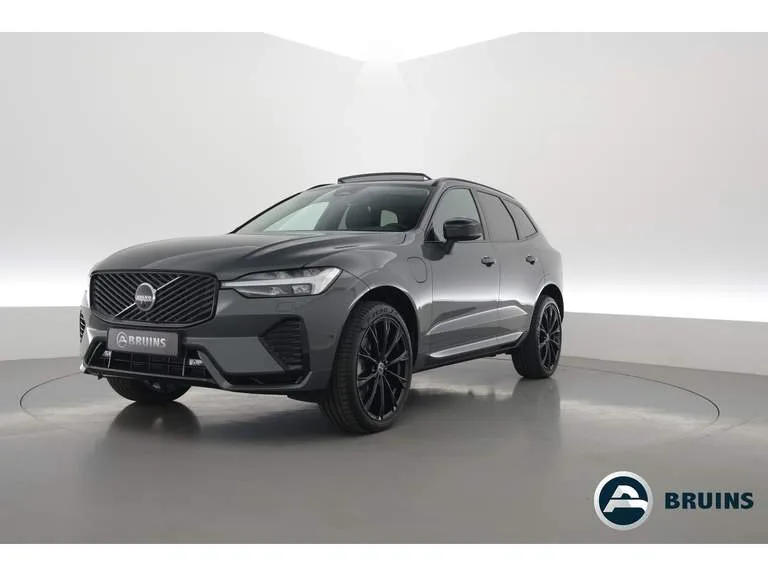 Volvo XC60 (2025) — foto 1