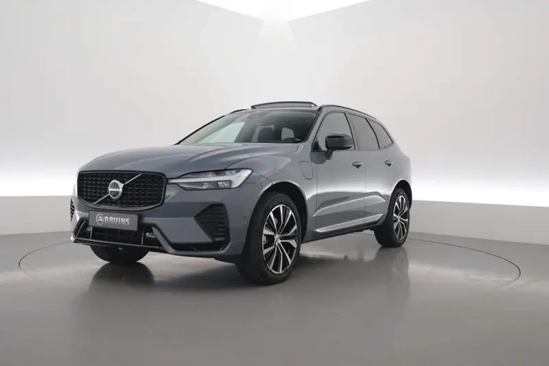 Volvo XC60 (2023)