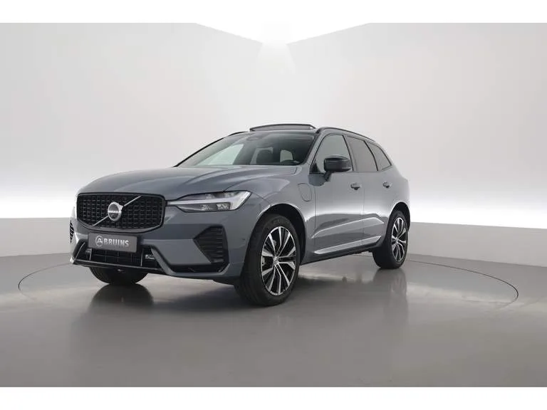 Volvo XC60 (2023) — foto 1