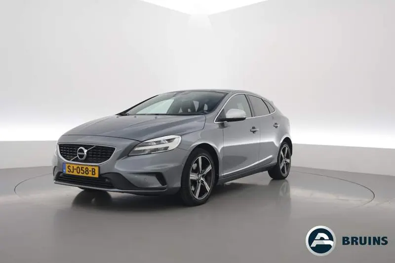 Volvo V40 (2018)