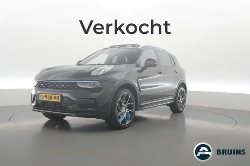 Lynk & Co 01 (2023)