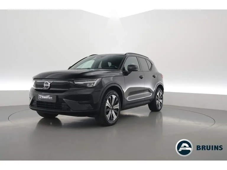 Volvo XC40 (2023) — foto 1