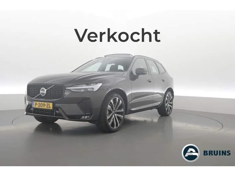 Volvo XC60 (2021) — foto 1