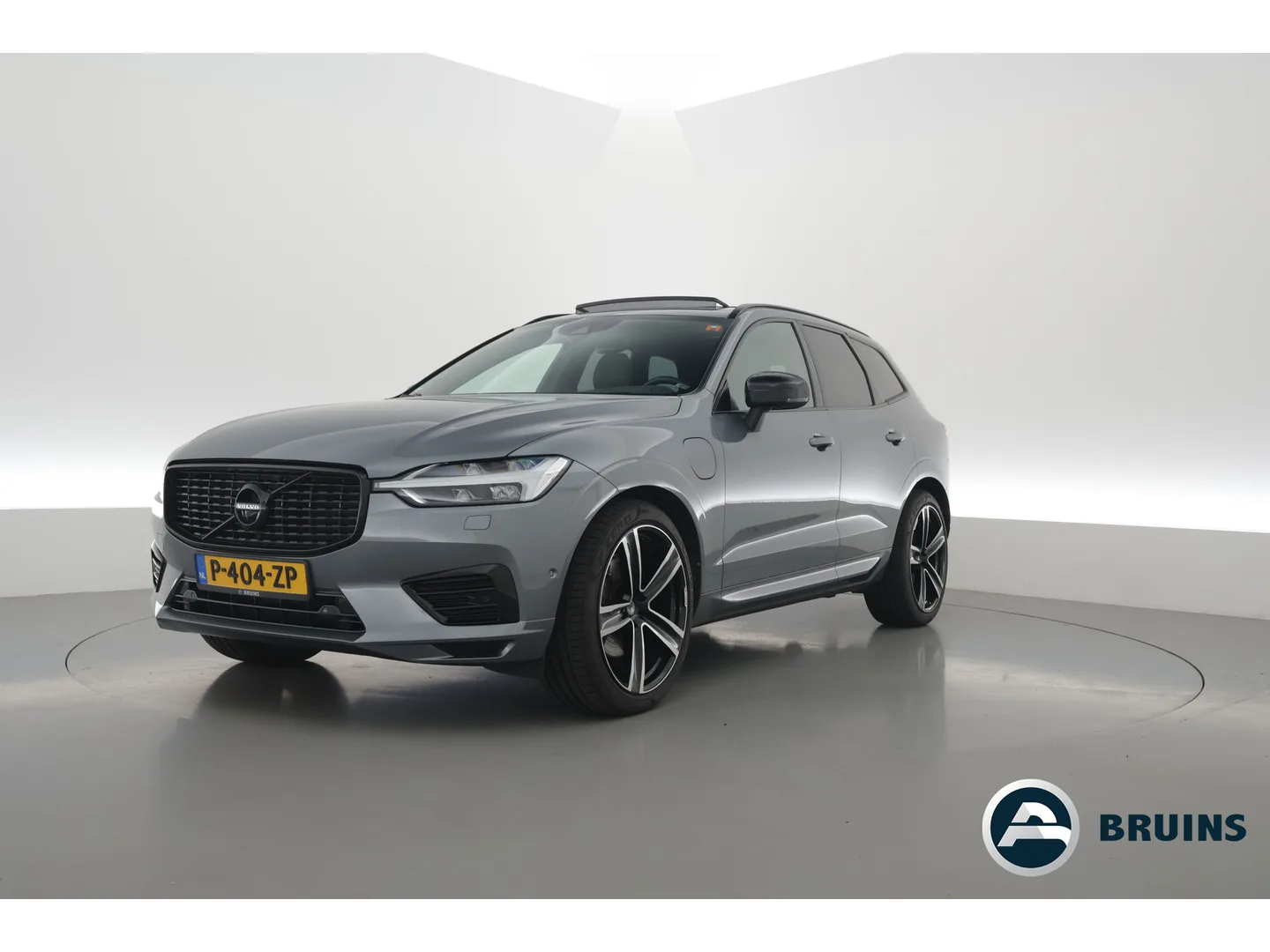 Volvo XC60 (2019) — foto 1