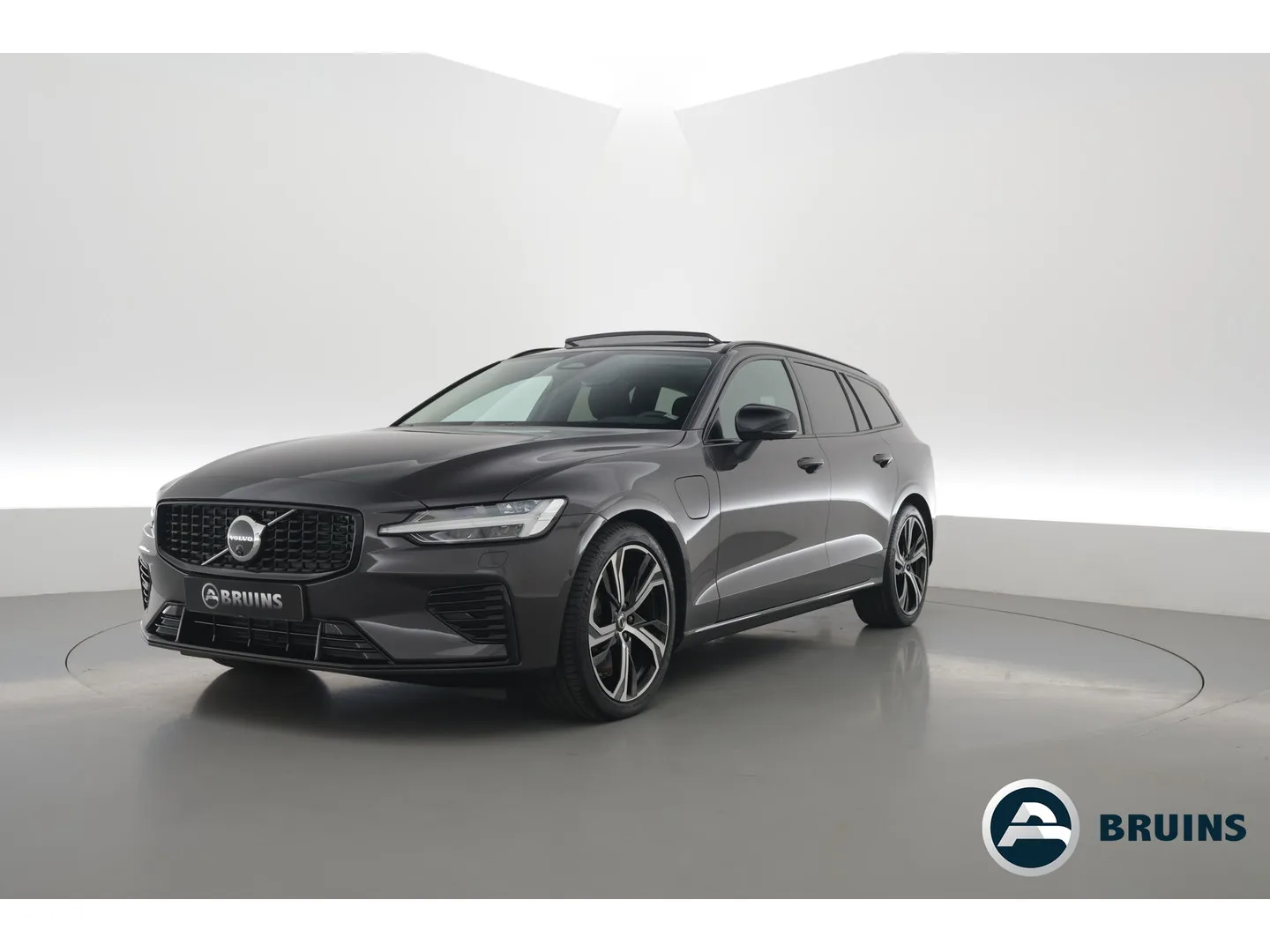 Volvo V60 (2024) — foto 1
