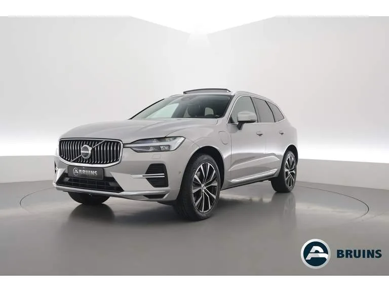 Volvo XC60 (2023) — foto 1