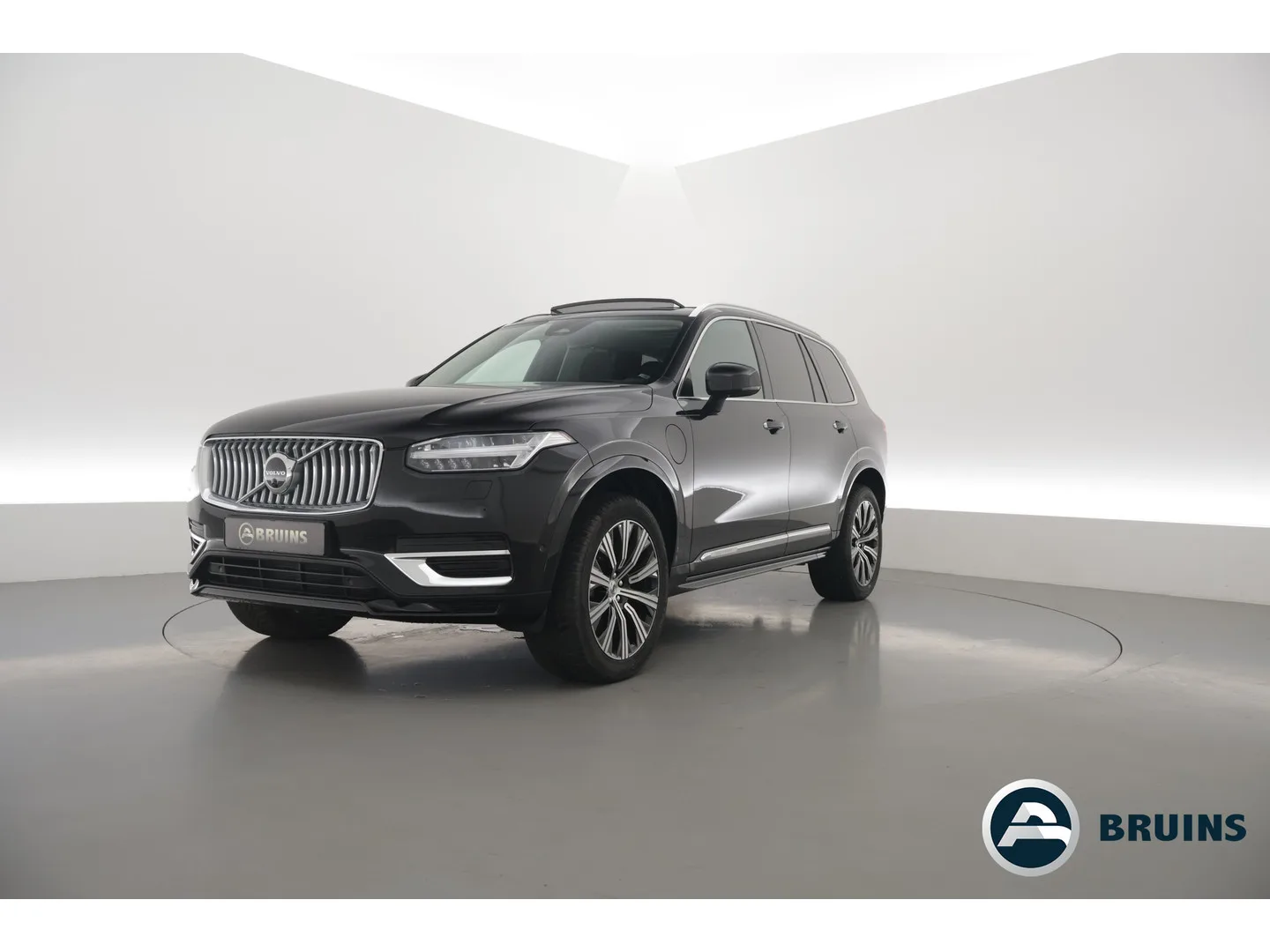 Volvo XC90 (2023) — foto 1