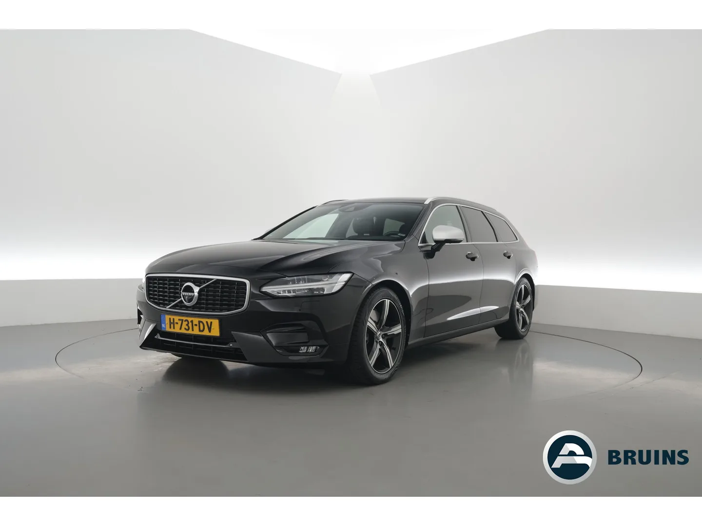 Volvo V90 (2018) — foto 1
