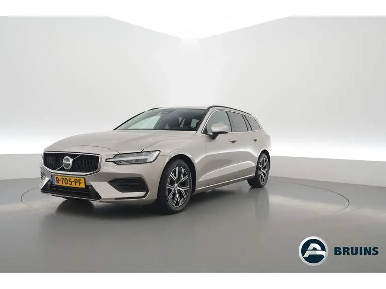 Volvo V60 (2022) — foto 1