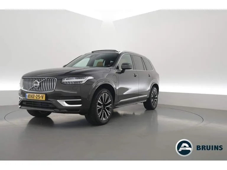 Volvo XC90 (2023) — foto 1
