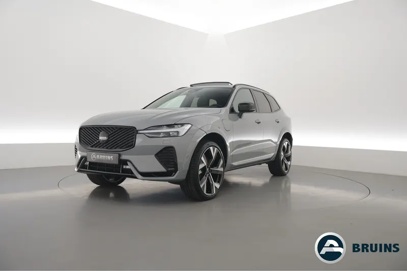 Volvo XC60 (2025)