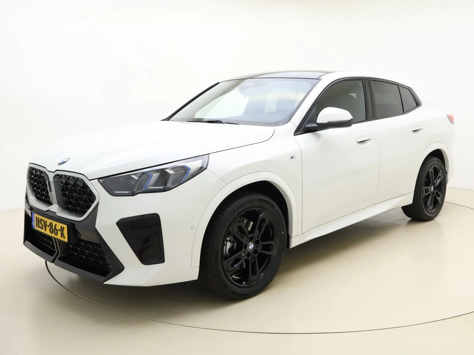 BMW X2 (2024) — foto 1