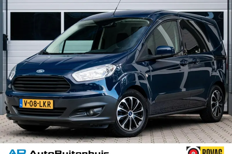 Ford Transit Courier (2015)