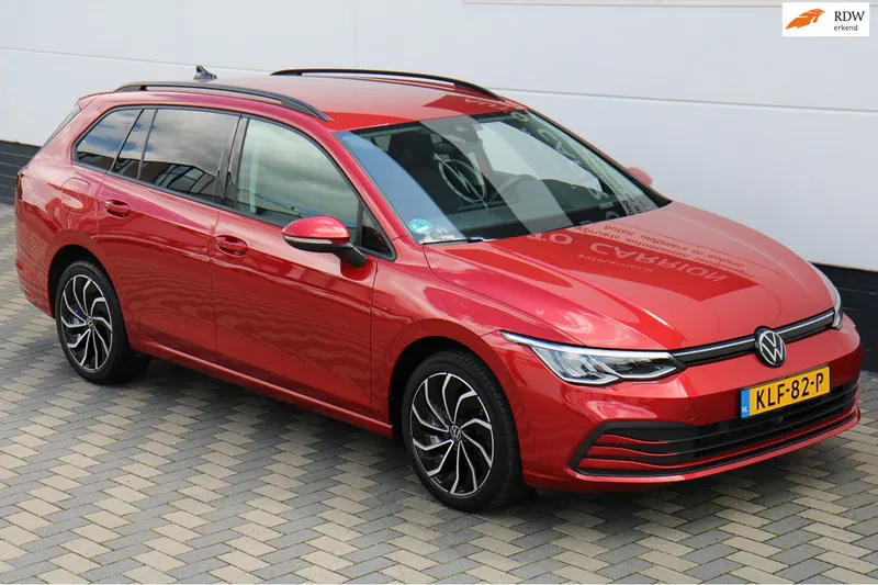 Volkswagen Golf (2022)