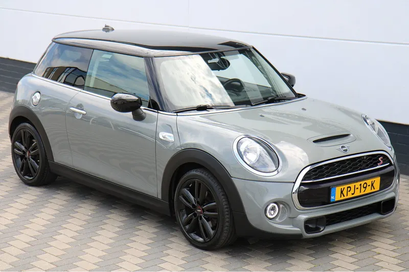 MINI Cooper S (2019)