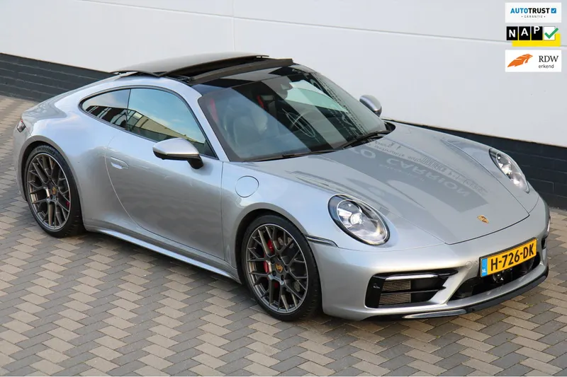 Porsche 911 (2020)