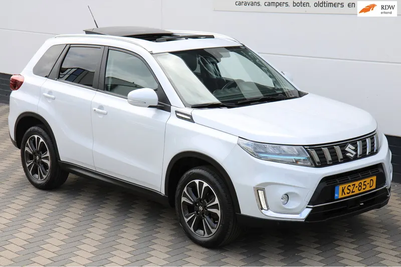 Suzuki Vitara (2023)