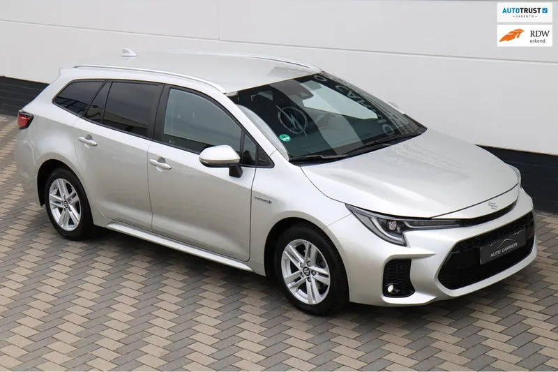 Suzuki Swace (2022)