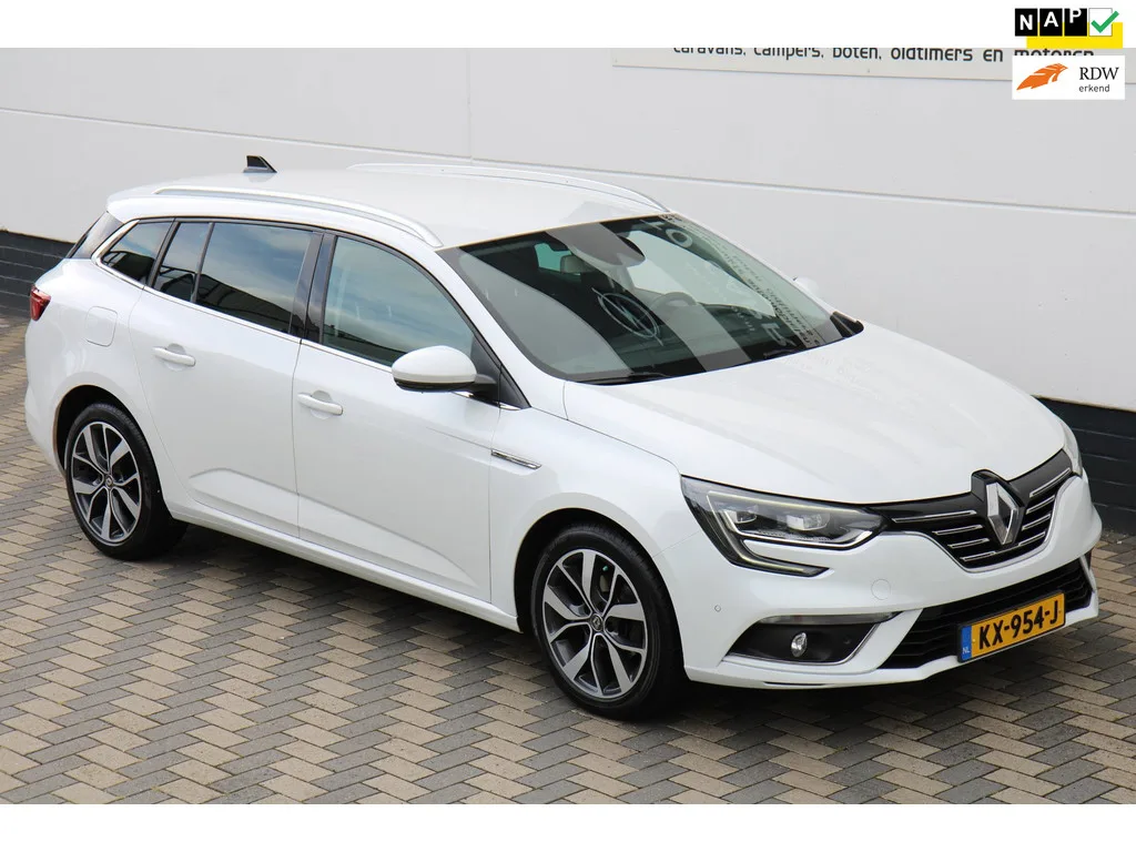 Renault Mégane (2016) — foto 1