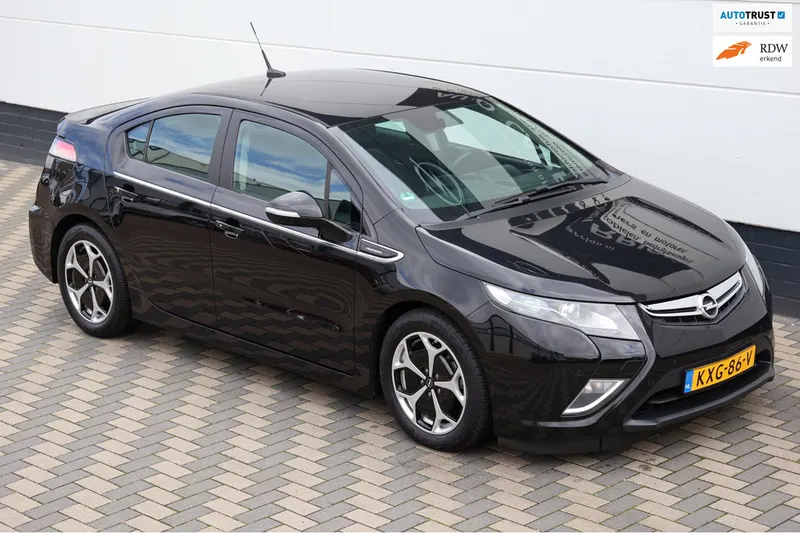 Opel Ampera (2013)