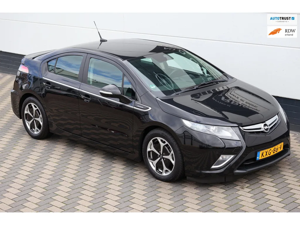 Opel Ampera (2013) — foto 1