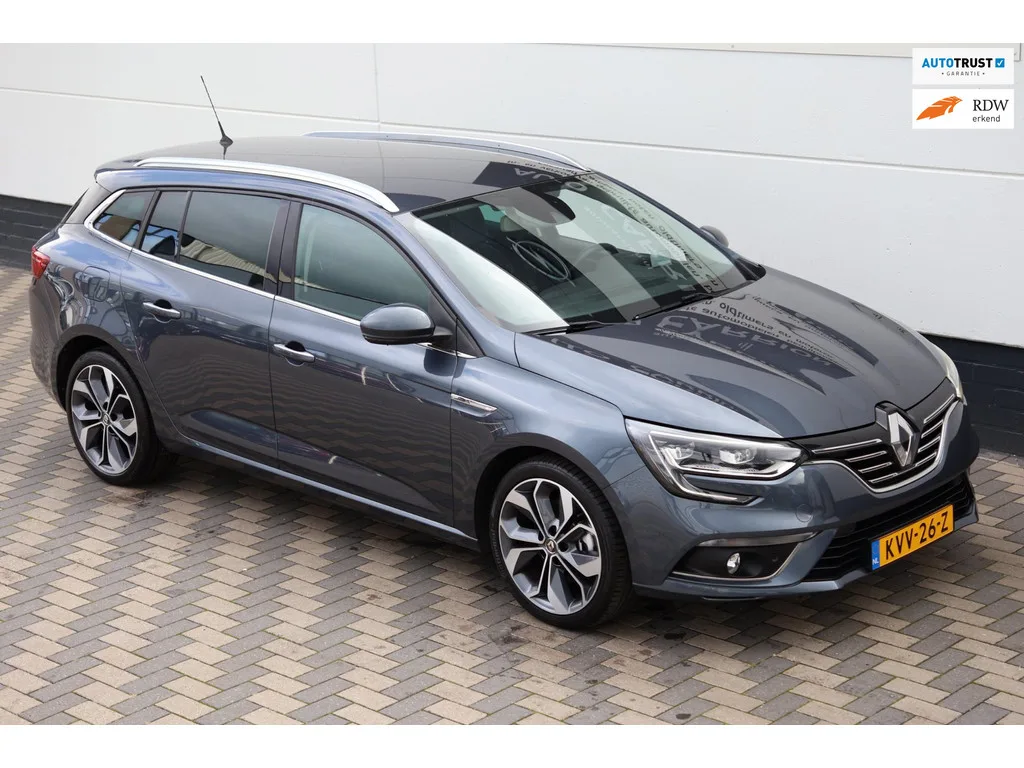 Renault Mégane (2019) — foto 1