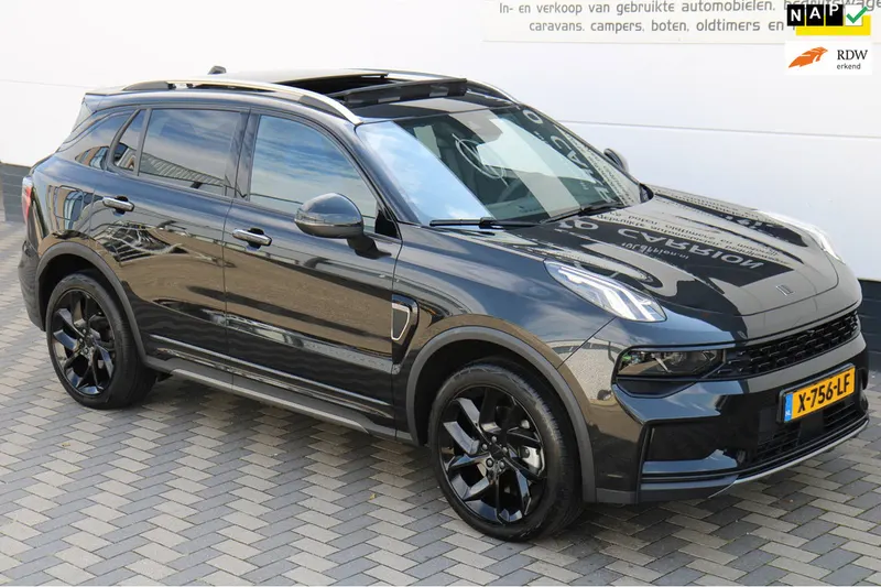Lynk & Co 01 (2024)