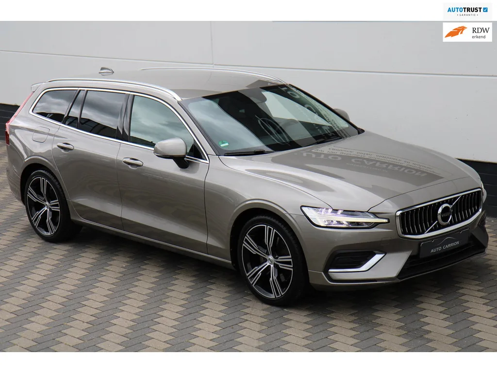 Volvo V60 (2019) — foto 1
