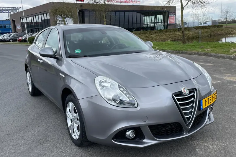 Alfa Romeo Giulietta (2014)