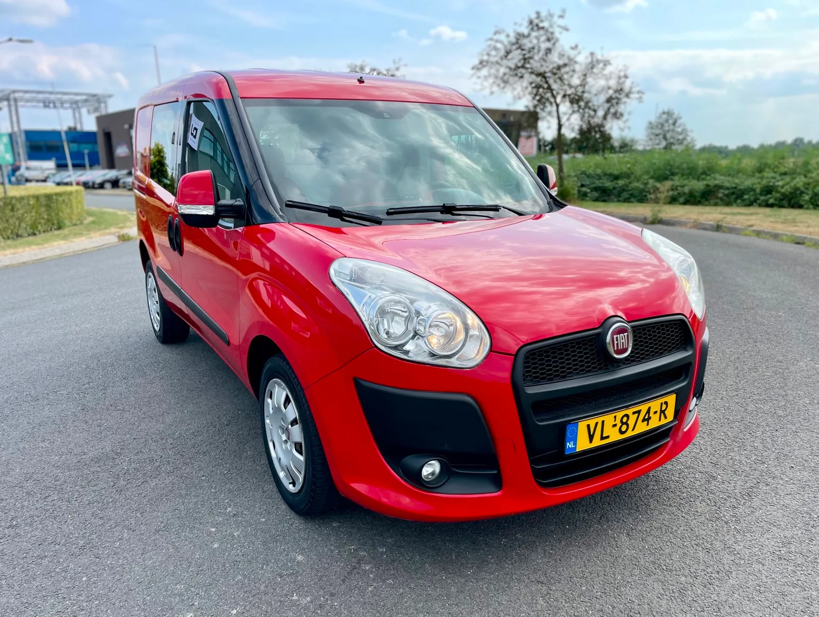 Fiat Doblò (2015) — foto 1