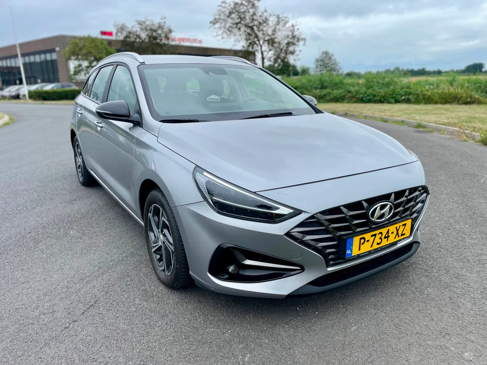 Hyundai i30 (2022) — foto 1