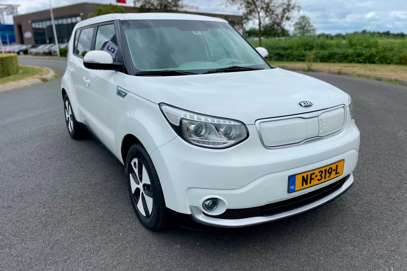 Kia Soul EV (2017)