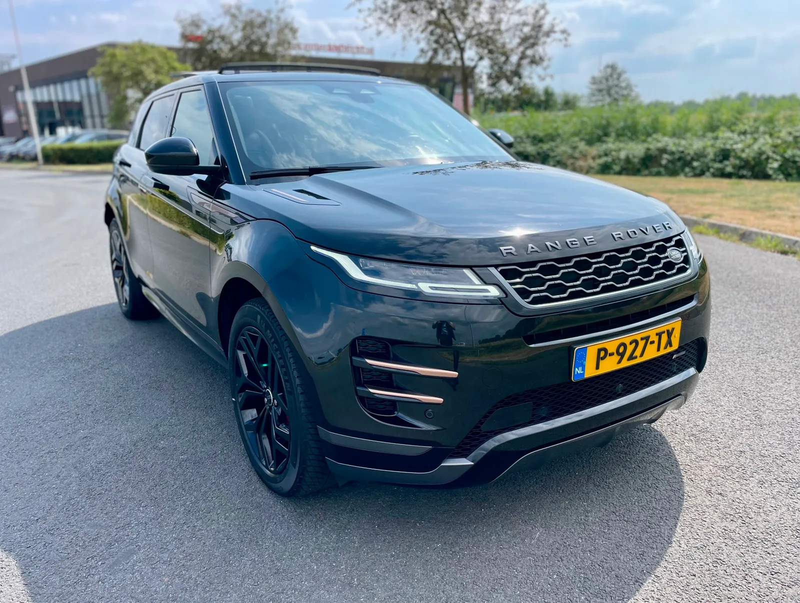 Land Rover Range Rover Evoque (2022) — foto 1